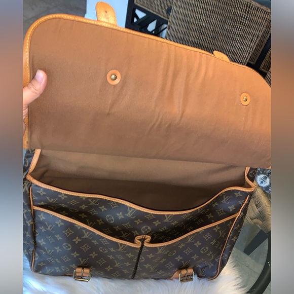 SOLD🎉🎉Louis Vuitton Monogram Sac Chasse Hunting Bag - Picture 12 of 17